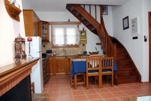 Vila Elena 1astoning View