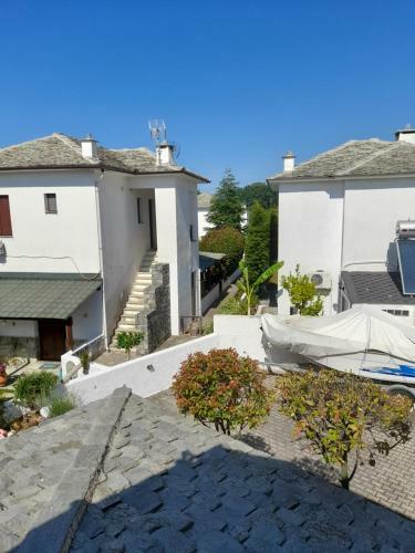 Stellina's Pelion House