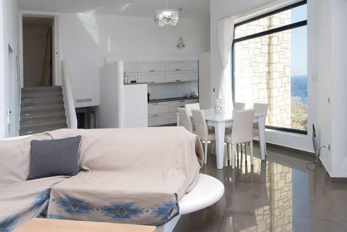 Evilia Luxury Villa