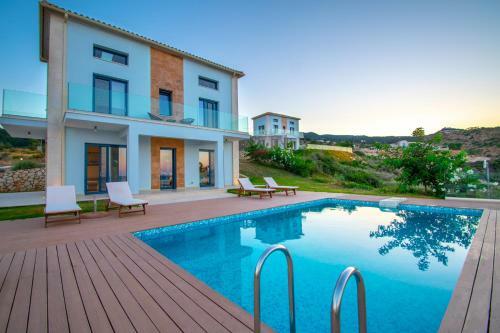 Symeon Deja Vu Villa