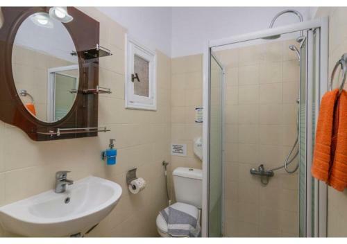 Bed & Breakfast Avgerinos Deluxe Rooms