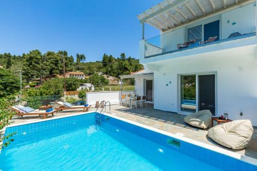 Villa Amarandos