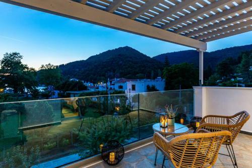 Villa Amarandos