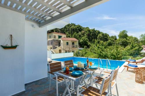 Villa Amarandos