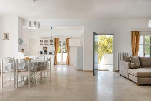Villa Dina Chalikounas Corfu