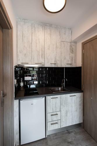 Utopia Modern Apartment