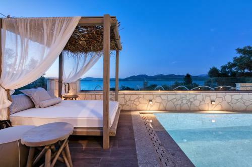 White Rock Villas Nikiana
