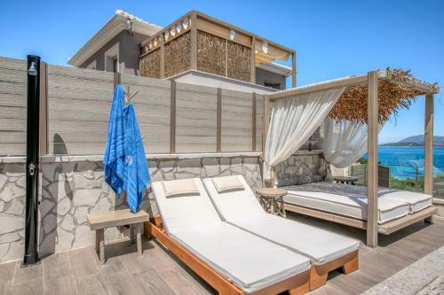 White Rock Villas Nikiana