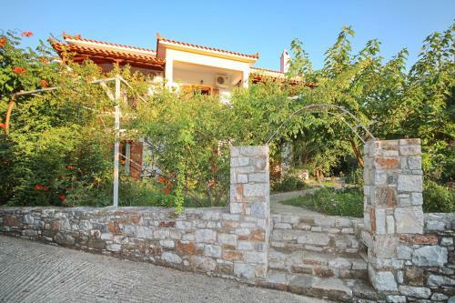 Apartamento Koromilia Villa