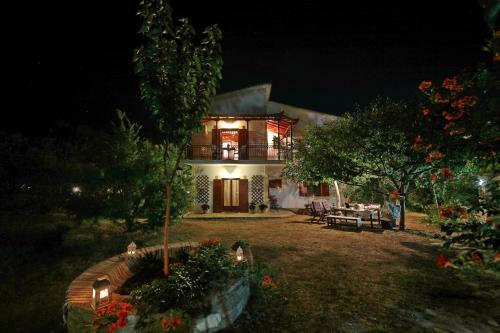 Apartamento Koromilia Villa