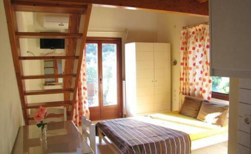 Apartamento Koromilia Villa
