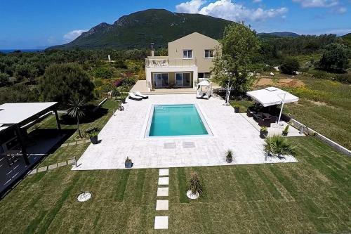 Villa Land Of Sirius