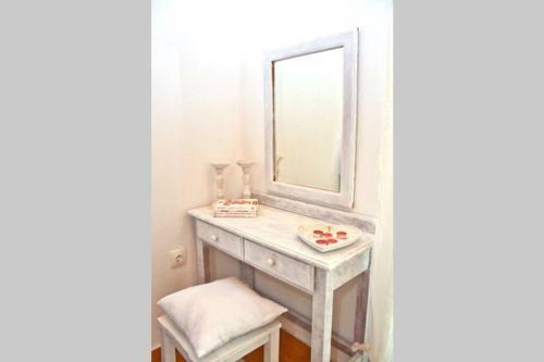 Angel Cottage By Chalikounas Beach