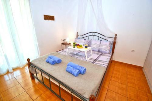 Angel Cottage By Chalikounas Beach