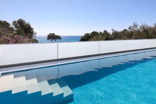 Villa Alonaki Bay