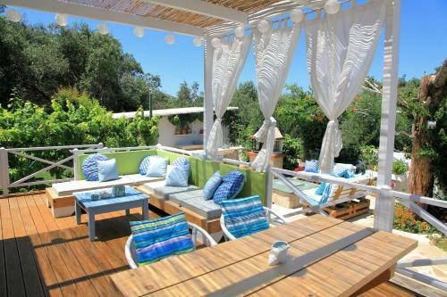 Blue Sky Cottage, Kanouli Beach