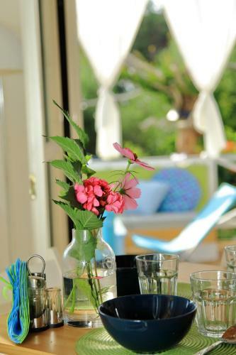 Blue Sky Cottage, Kanouli Beach