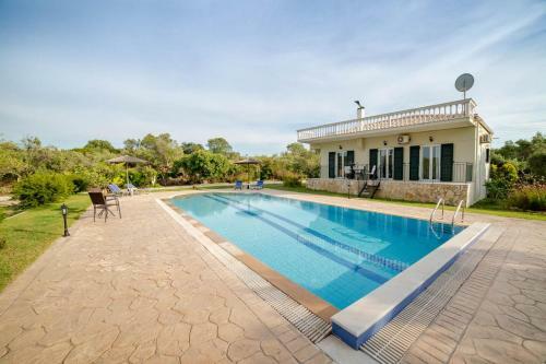 Villa Adonis