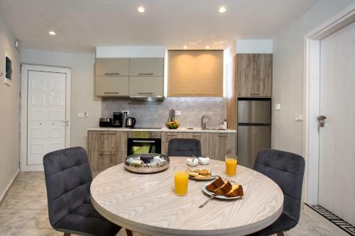 Nk Apartments