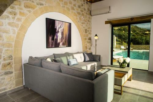 Aspalathos Falassarna Villas