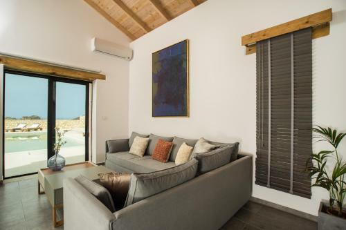 Aspalathos Falassarna Villas