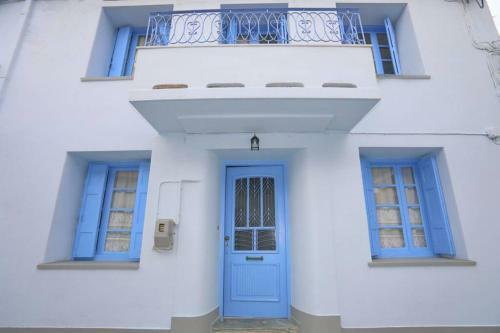 Alexandras Traditional House In Skopelos Centre