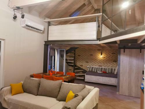 Anna's Cottage House