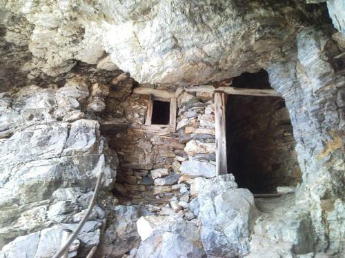 Hostal Dimosthenis Karastamatis Rooms