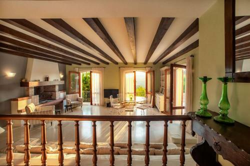 La Belle Villa