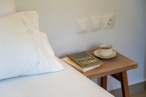Villa Phi Simple Living Quarters