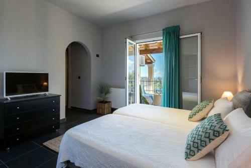 Villa Terra Rossa - Between The Coast And The Mountain