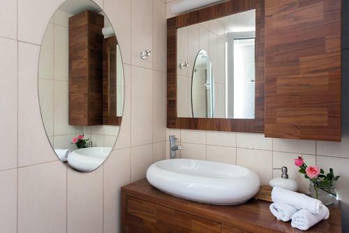 Villa Terra Rossa - Between The Coast And The Mountain