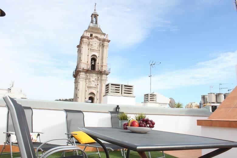 Life Apartments Calder�n
