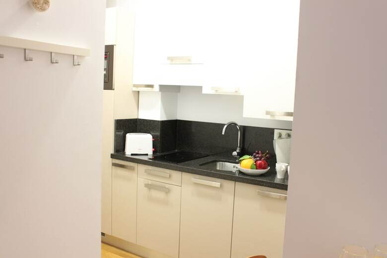 Life Apartments Calder�n