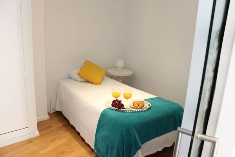 Life Apartments Calder�n
