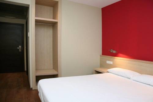 280 Hotel