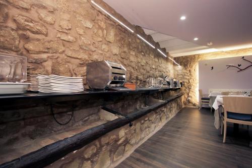 Hotel Restaurante Mas�a La Torre