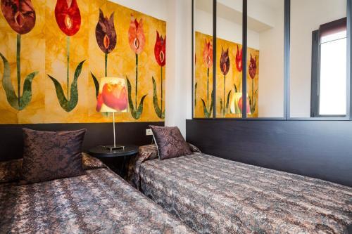 Apartamentos Arag� 345