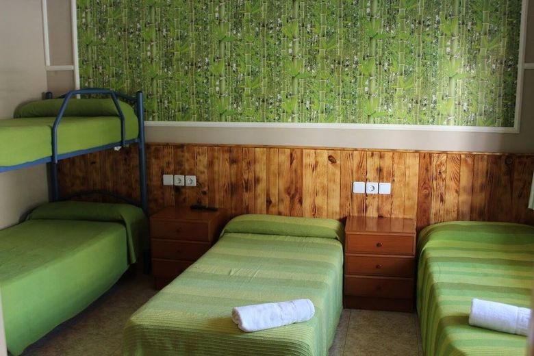 Hostal Isla Cristina Mataro