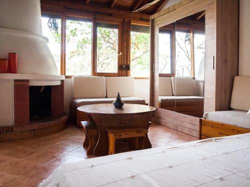 #flh - Barefoot Beachfront Bungalows