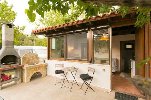 #flh - Barefoot Beachfront Bungalows