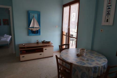 Akrogiali Beach Apartments