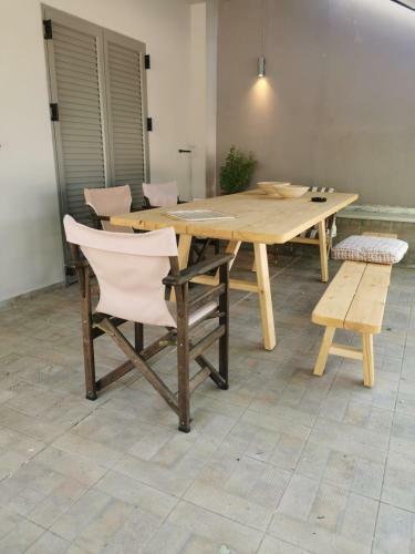 Comfy Kourouta Apartment & Suite