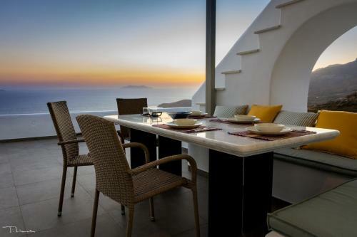 Villa Alos Residence