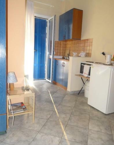 Velika Seaside Apartment