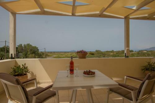 Filothei Beach House With Pool