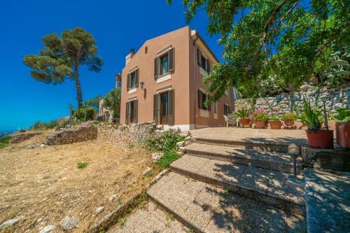 Saint George Castle Villa With Sea View