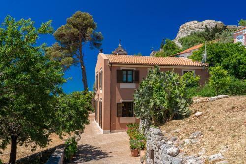 Saint George Castle Villa With Sea View