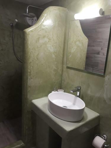 Milos Apartment