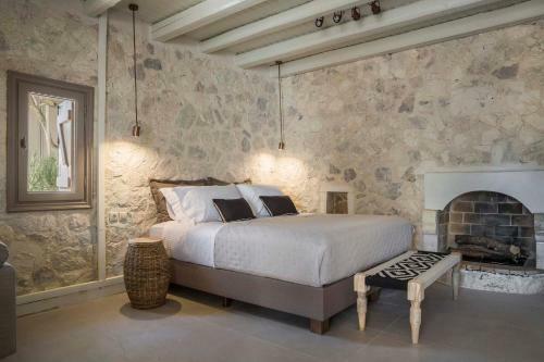 Ploes Luxury Cottages